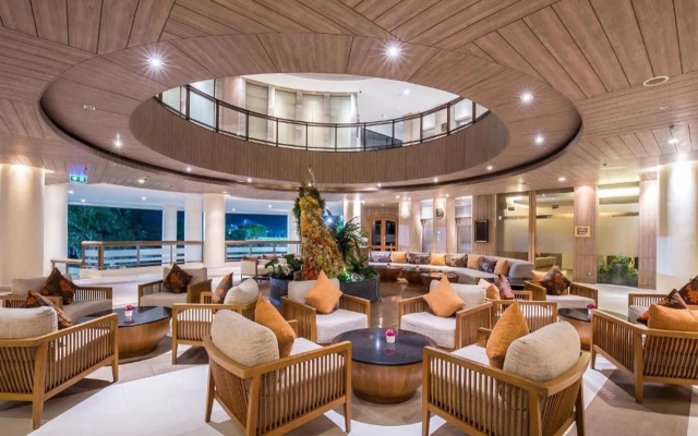 Summit Windmill Golf Suite Hotel @Suvarnabhumi