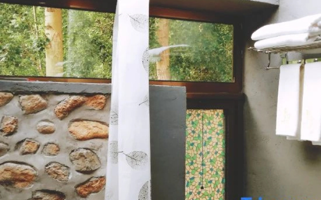 Moshanghuakai Homestay