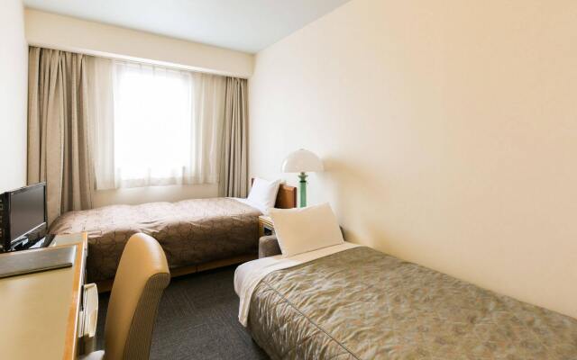 Hotel Sunroute Tochigi Тотиги вид на фасад