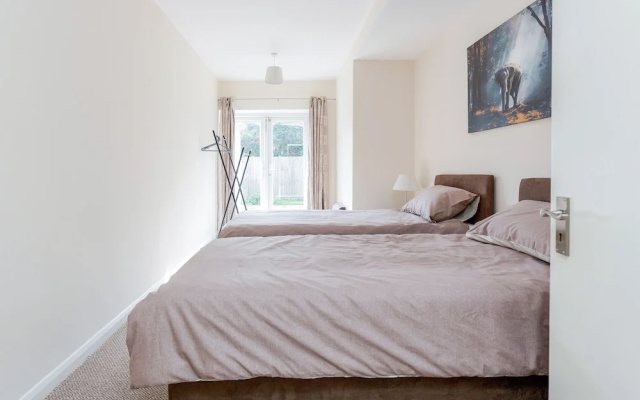 Manor Lodge Apartments
