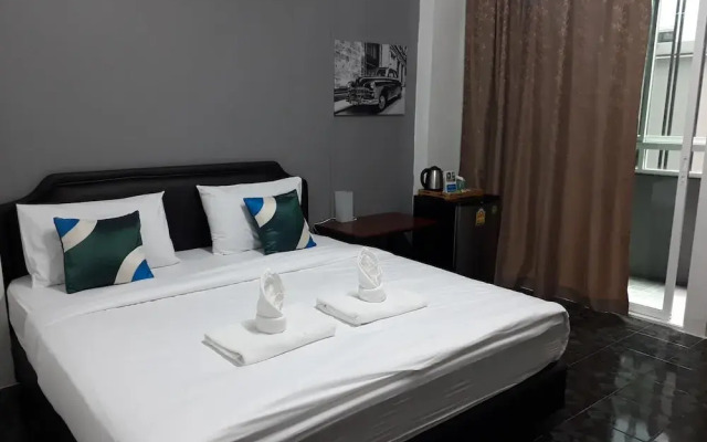 Ada Apartment