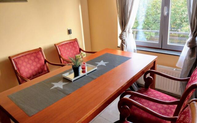 Апартаменты Bijlmermeer apartments - Amsterdam Arena area комната для гостей