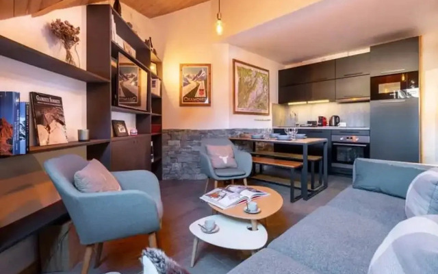 Comfortable Duplex in the City-center of Chamonix