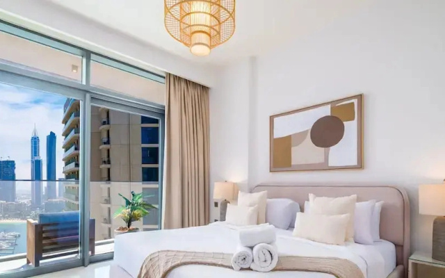 LUX The Beach Vista Dubai Eye View Suite