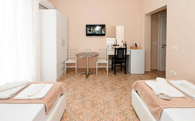 Hotel FAMA Durres