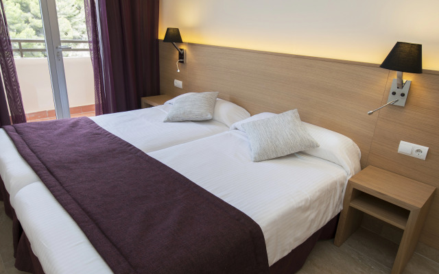 Apartamentos San Miguel Park & Esmeralda Mar