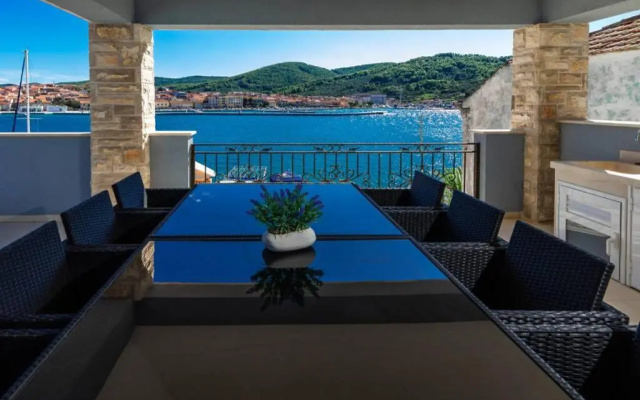 Luxury Apartment Marina View No 3