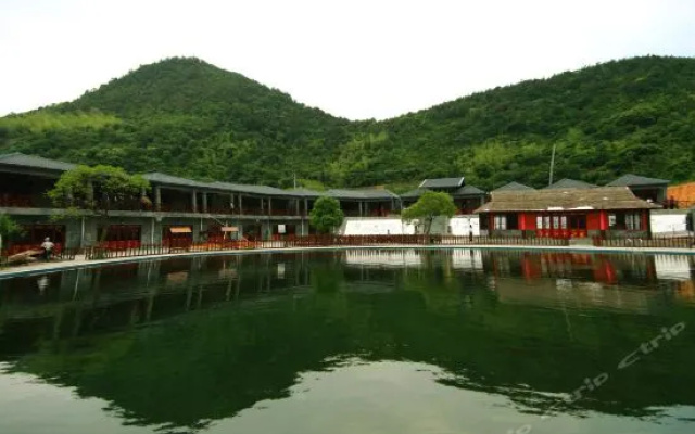 宁波九龙山庄