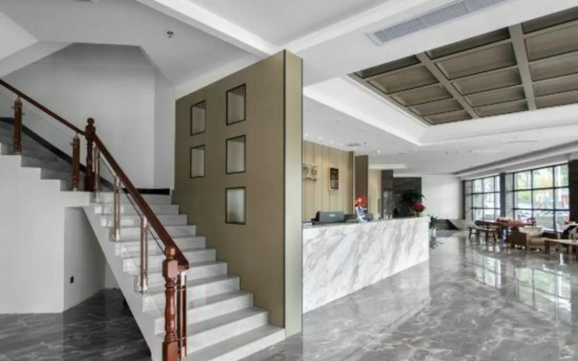1700 Hotel