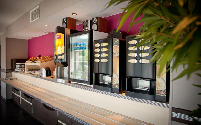 B&B HOTEL PAU Zénith