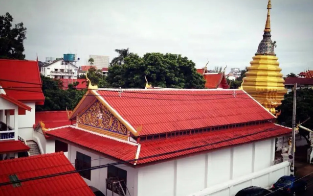 Ton Hug Guesthouse