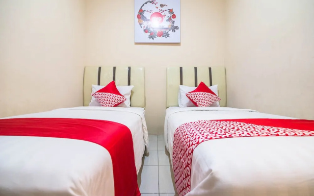OYO 1484 Sentosa Guest House