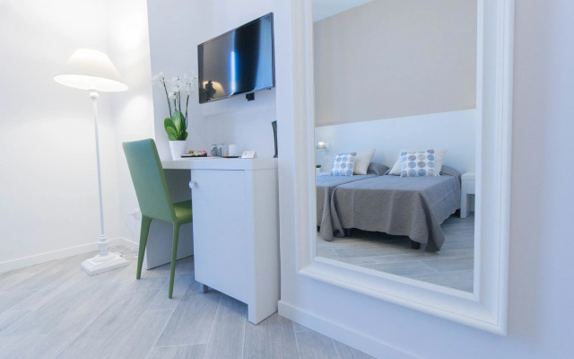 Vantaggio Suites
