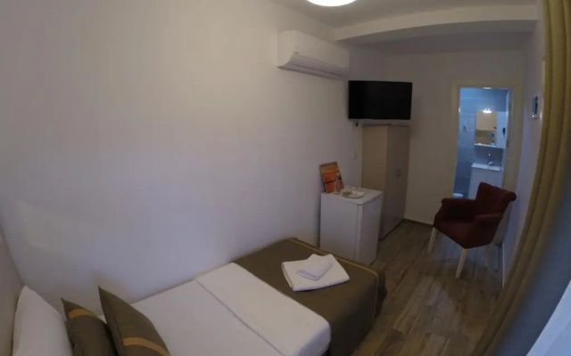 Yakamoz Butik Otel