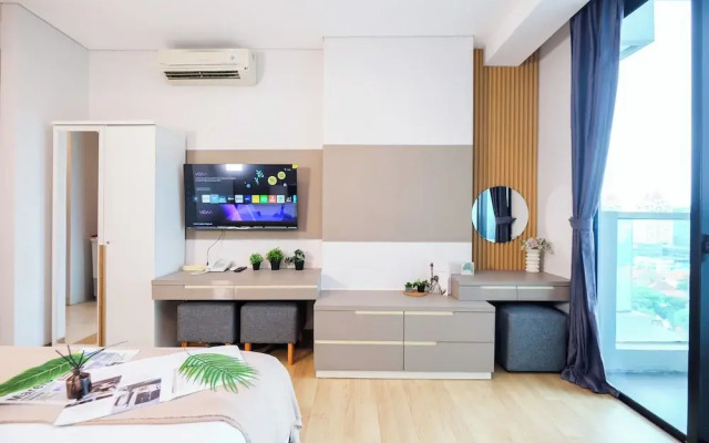 Simple Designed And Homey Studio At Apartment Capitol Suites