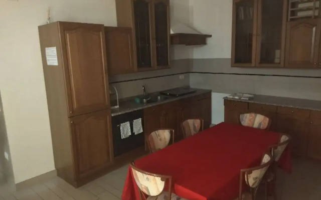 Room-single Room Between Padua and Chiog