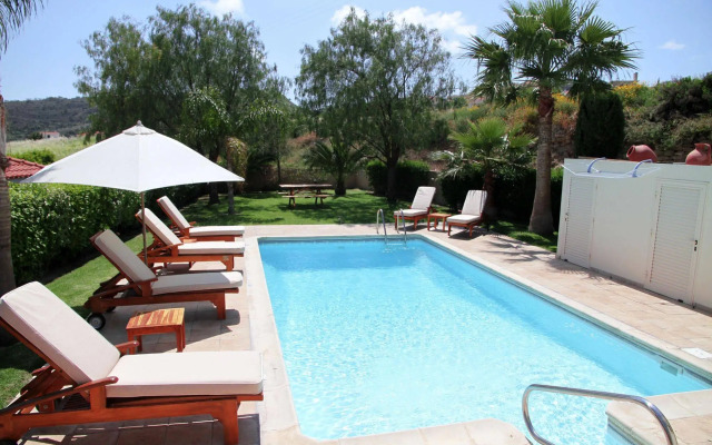 Eve Pissouri Rozaki Villa