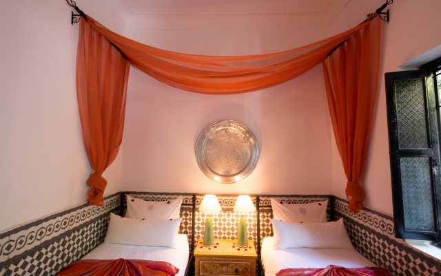 Riad Lhena