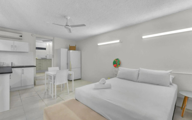 Camden Motor Inn
