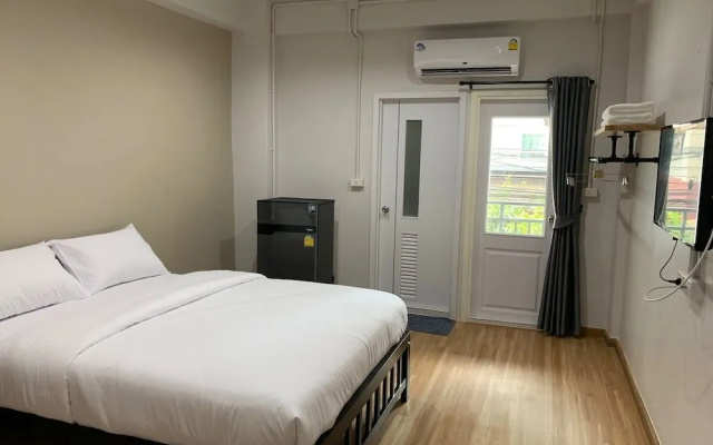 9Ty Hotel