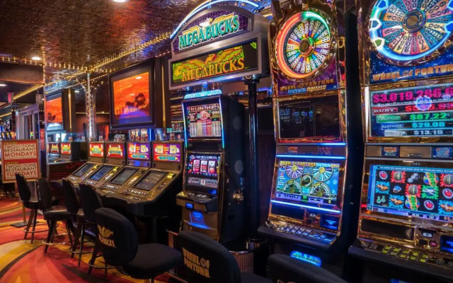 Skyline Hotel & Casino