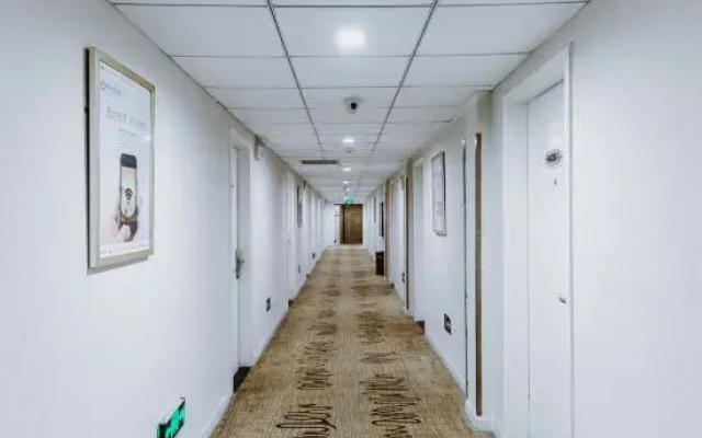 Wenling Yunqi Garden Apartment
