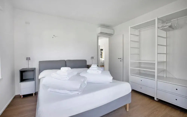 Ulivo and Magnolia Bike & River Apartment