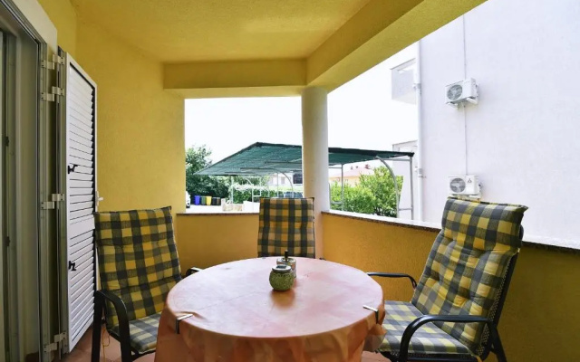 Apartments Luni II