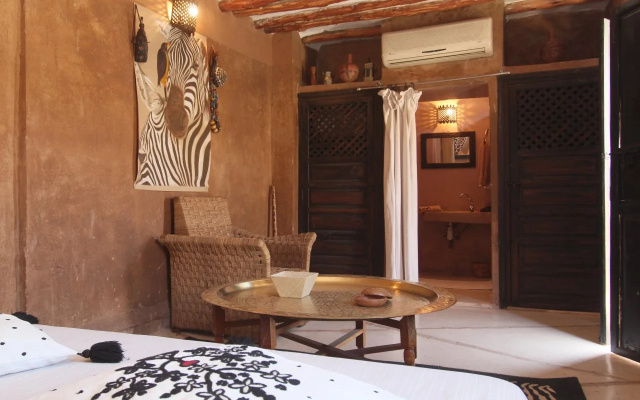 Riad Essaada