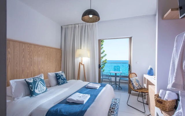 Serenity Spritz Hotel - Adults Only