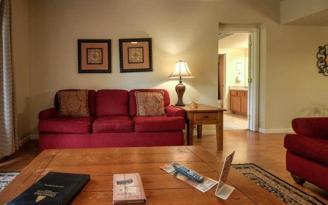 Cedar Lodge 405