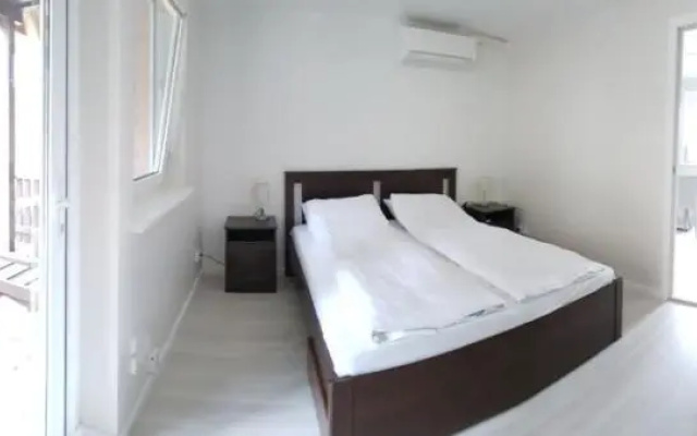 Vila Goda & Vila Roma