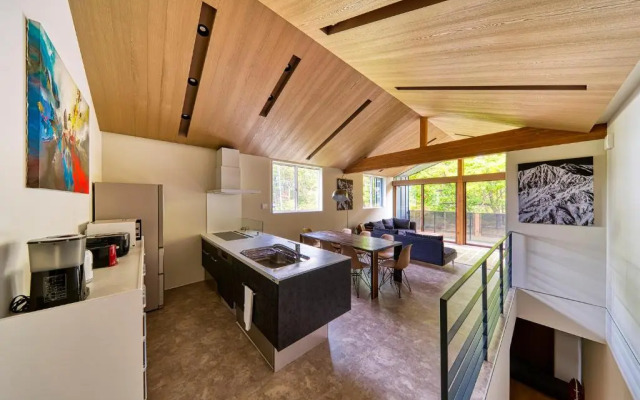 Grey Wolf Chalet