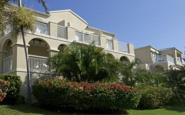 Отель All Inclusive Divi Carina Bay Beach Resort & Casino вид на фасад