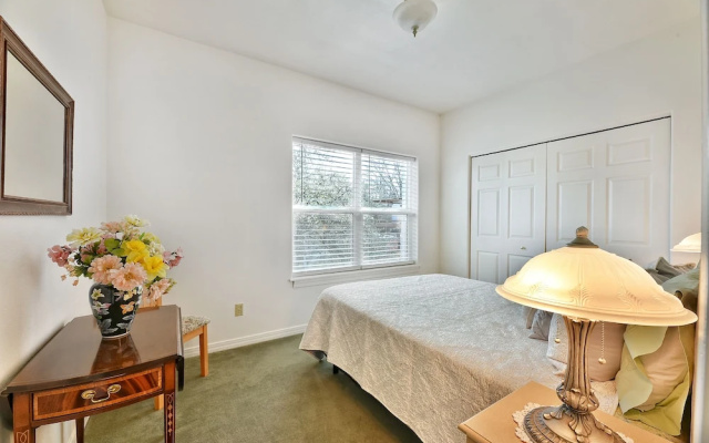232 4th Street
