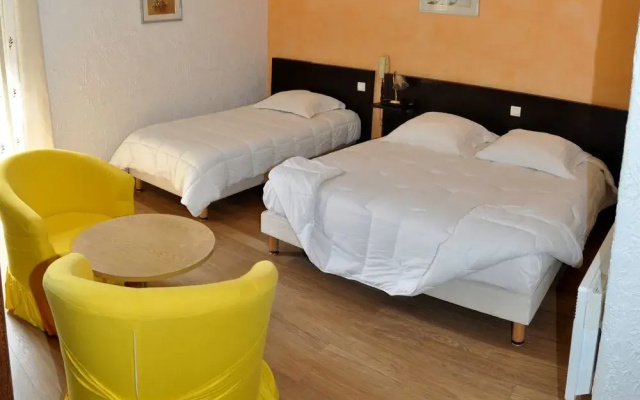 Hotel Le Roya