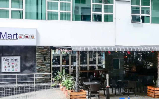 LA Hotel