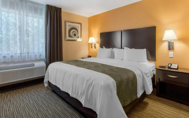 Ramada Albuquerque