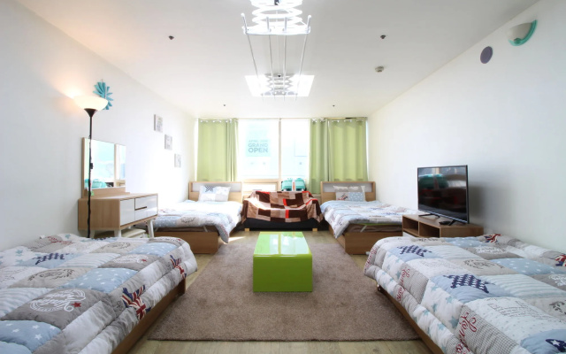 Tei House