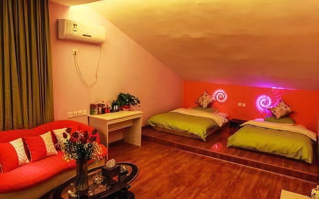 Ruoshuigu Leisure Hotel