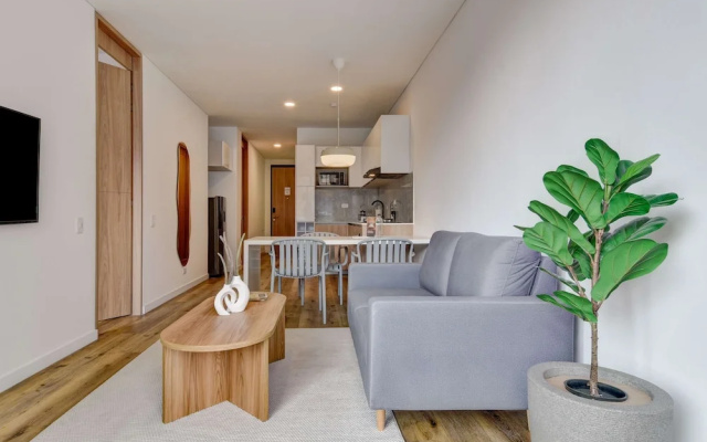 w Amazing 2BR w Balcony in Chapinero Alto