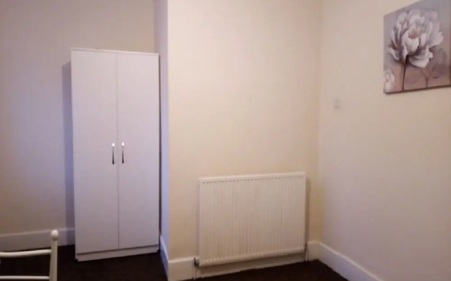 KCS Apartment - 3 Bedroom Flat Birmingham