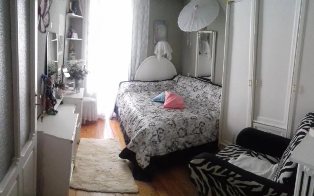 Comfortable House Center (1)