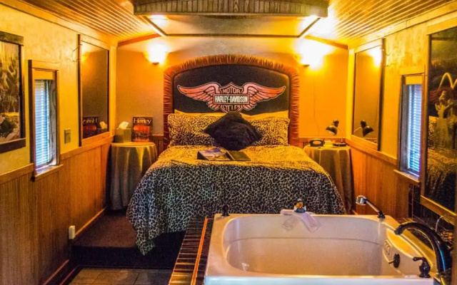 Featherbed Railroad B&B Resort
