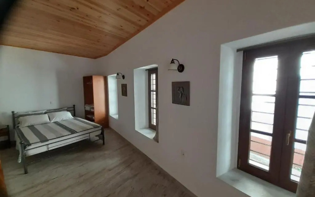 Mama's Home, Kallirachi Village