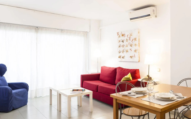 SSG Sagrera Deluxe Apartments