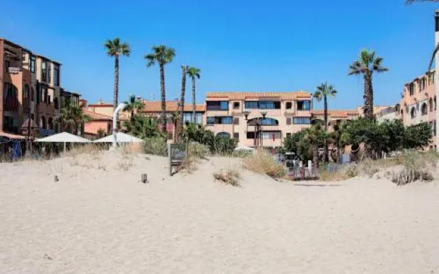 Apartment Front de Mer.8