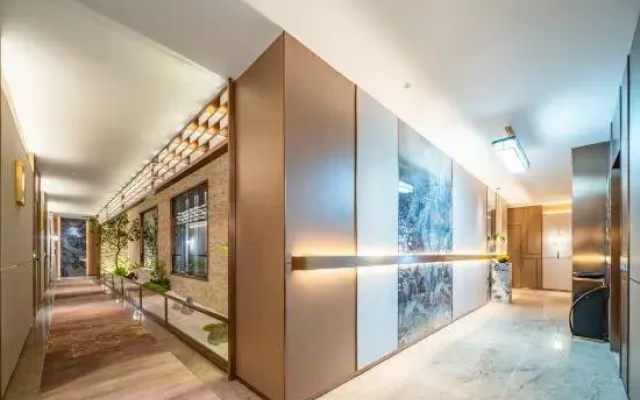 Zhirong Yixiang Hotel (Dongguan Dalang Store)