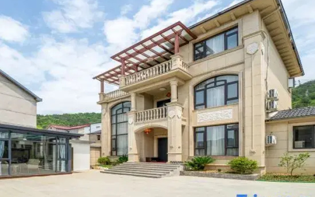 Tonglu Huixin Jiangfeng Riverside Family Vacation Homestay (OMG Heartbeat Paradise)
