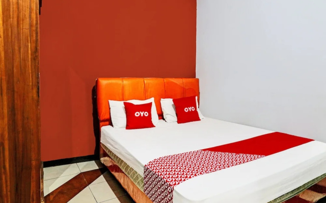 OYO Life 92127 Skyland Pasteur